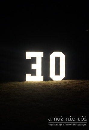 30-podświetalne-cyfry-impreza-urodziny