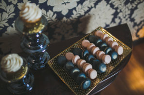 makaroniki granat złoto pudrowy róż ślub wesele sesja nocna 14